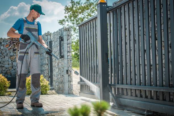 Best Sign and Awning Cleaning  in Dickinson, TX